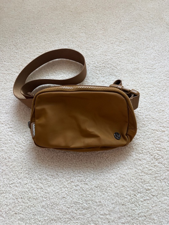 lululemon athletica Handbags - BNWOT- Lululemon Belt Bag